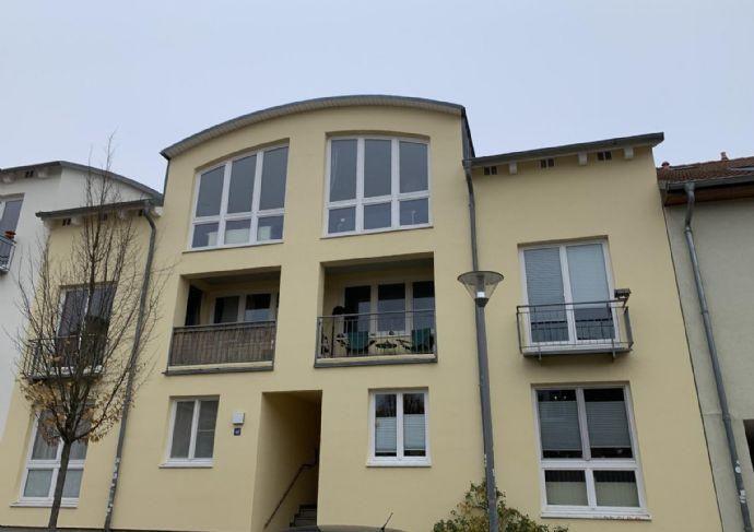 Attraktive Dachgeschosswohnung - mit Stellplatz - im Herzen der Hansestadt Greifswald Greifswald