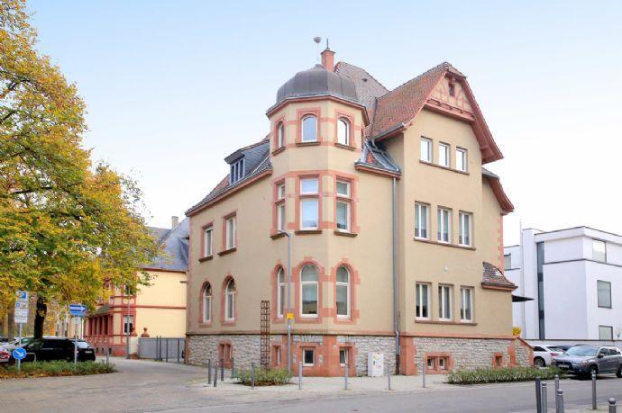 Fantastische Traumwohnung mit Blick auf das Schloss Stadt-Apotheke Bruchsal