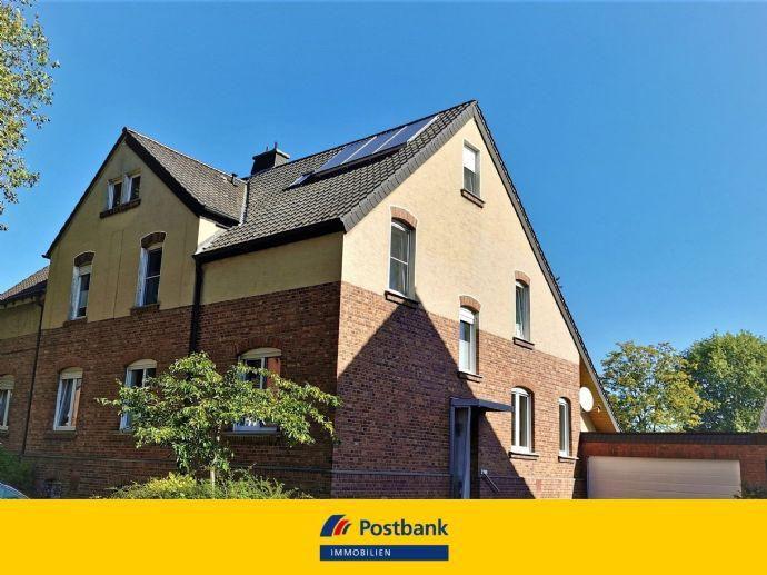 Große Doppelhaushälfte mit zwei Wohnungen, Garten, Garage und Solaranlage in Bergkamen Kreisfreie Stadt Darmstadt