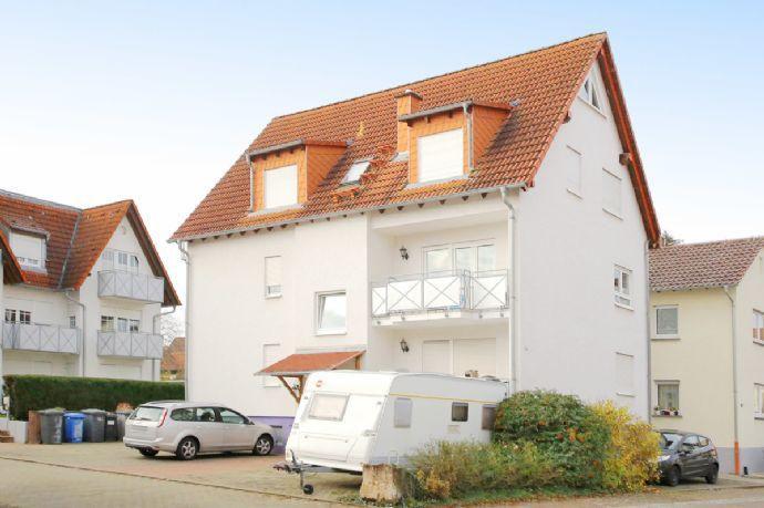 Gepflegte, helle 5-Zimmer-Maisonettewohnung mit Balkon Bad Schönborn