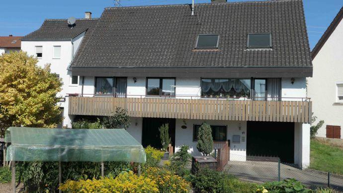 1- oder 2-Familienhaus mit Garten und 2 Garagen in Berglen Kreisfreie Stadt Darmstadt