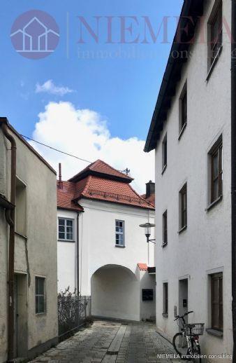 Top Geldanlage: Baulücke mit Baugenehmigung für ein Wohn- und Geschäftshaus in der schönen Altstadt von PFAFFENHOFEN! Freising