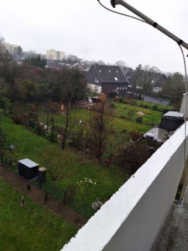 Provisionsfreie charmante 4 Zi Wohnung mit sonnigem Balkon nahe Düsseldorf Wuppertal