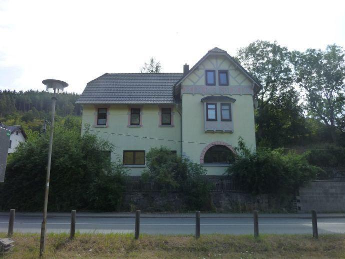 Mehrfamilienhaus, auch für Eigennutzer, in der Nähe von Saalfeld Kreisfreie Stadt Darmstadt