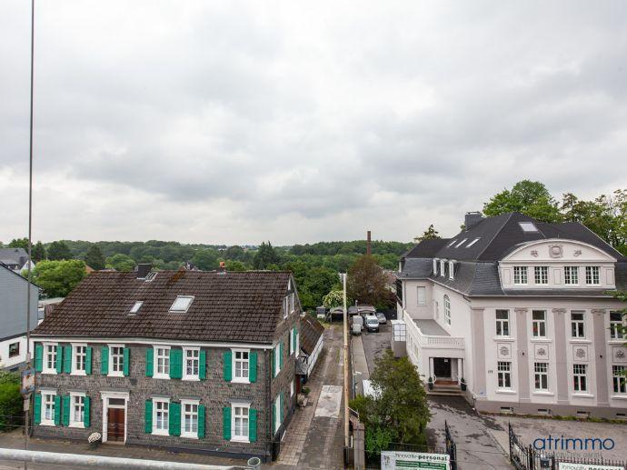 Großzügiges Penthouse mit drei Zimmern, En-Suite-Badezimmer und drei Dachterrassen im Erstbezug Solingen