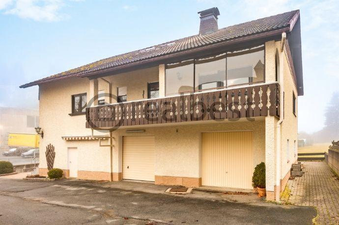 Gepflegtes & geräumiges Einfamilienhaus zum Entfalten mit 2 Garagen und großem Lager Kreisfreie Stadt Darmstadt