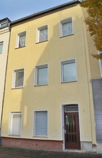 Kapitalanleger aufgepasst: Vollvermietetes Mehrfamilienhaus mit 4 Wohneinheiten in K-Kalk Köln