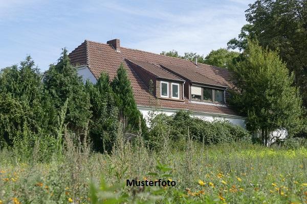 Zwangsversteigerung Haus, Zum Rosengarten in Driedorf Kreisfreie Stadt Darmstadt