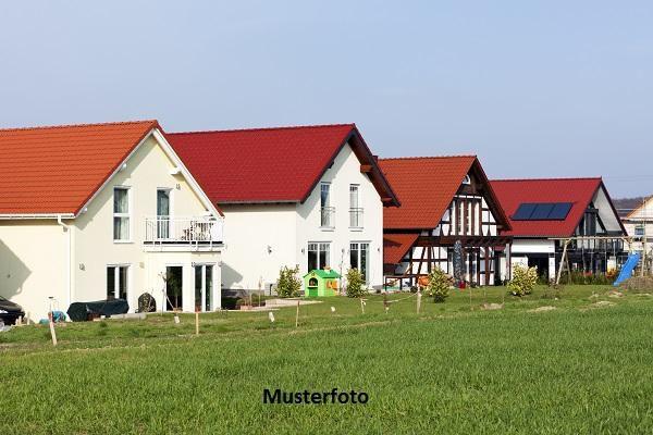 Zwangsversteigerung Haus, Merzhäuser Straße in Schrecksbach Kreisfreie Stadt Darmstadt