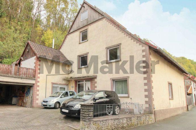 Familienidyll bei Paderborn: Schönes Wohnhaus mit 2 WE und Garten in ruhiger, gut angebundener Lage Büren