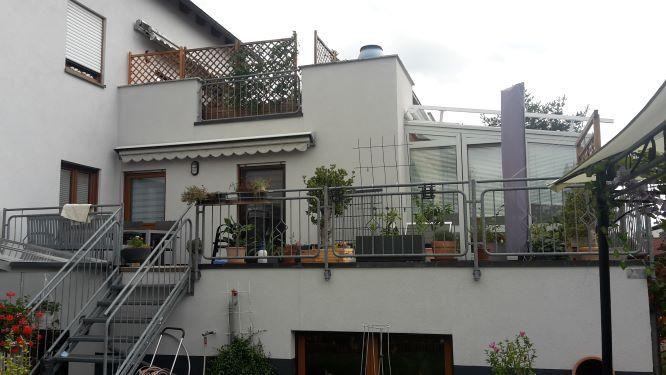 Modernes MFH mit 4 Wohnungen in guter und ruhiger Lage - SCHWANSTETTEN Kreisfreie Stadt Darmstadt
