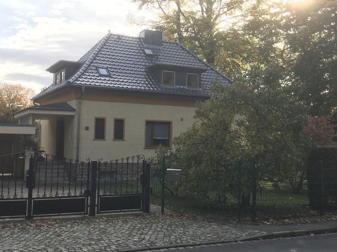 gepflegtes Haus mit sonnigen Grundstück, sehr gute Anbindung Kreisfreie Stadt Leipzig