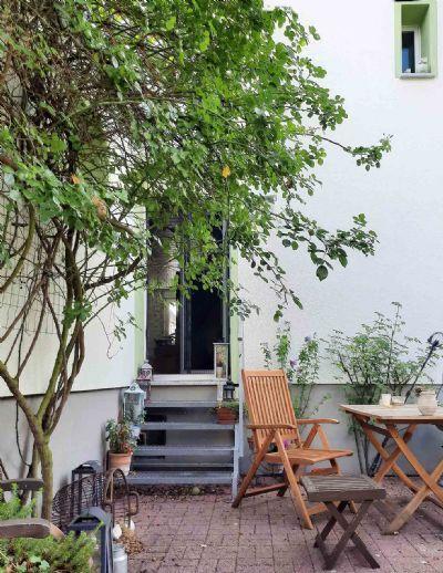 Dornröschens Dachterrasse - Einfamilienhaus mit idyllischem Garten in Riedstadt Goddelau Kreisfreie Stadt Darmstadt