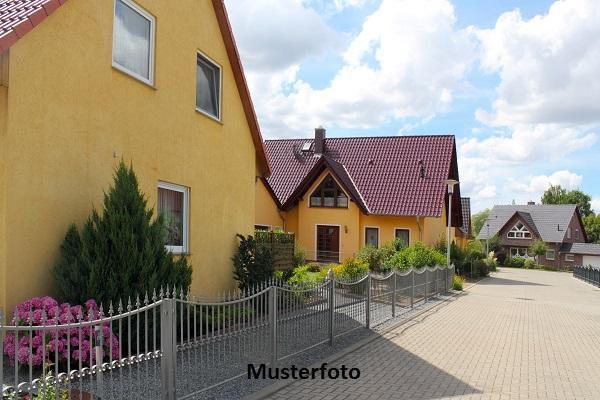 2-Familienhaus mit Doppelgarage Kreisfreie Stadt Darmstadt