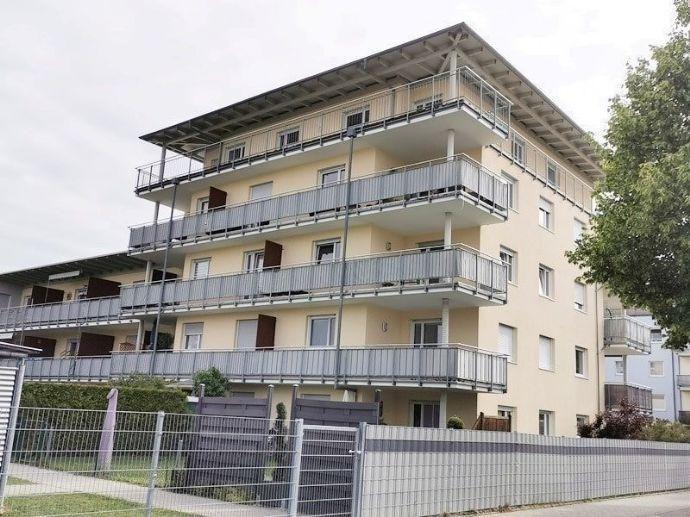 Helle gepflegte 3 Zimmer-Wohnung mit PKW-Stellplatz in guter Wohnlage Nähe Westpark Ingolstadt