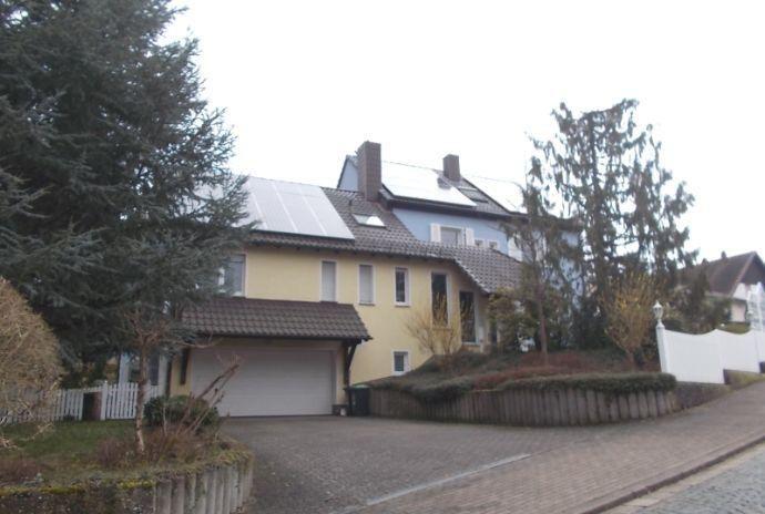 Großzügiges Komforthaus mit 2 abgeschlossenen Wohneinheiten und einzigartiger Möglichkeit für Nutzung als Mehrgenerationenhaus, in St.Ingbert-Rohrbach St. Ingbert