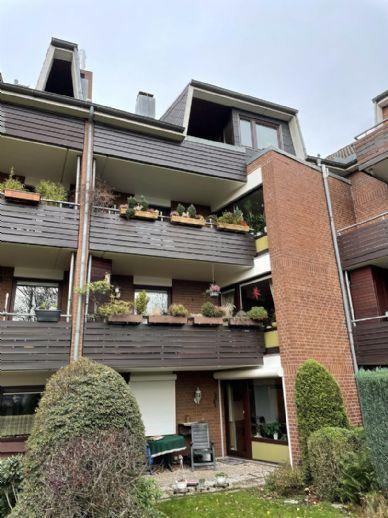 Courtagefreie Kapitalanlage - Gepflegte 3-Zimmer-Wohnung mit Balkon in Barmbek-Nord Hamburg