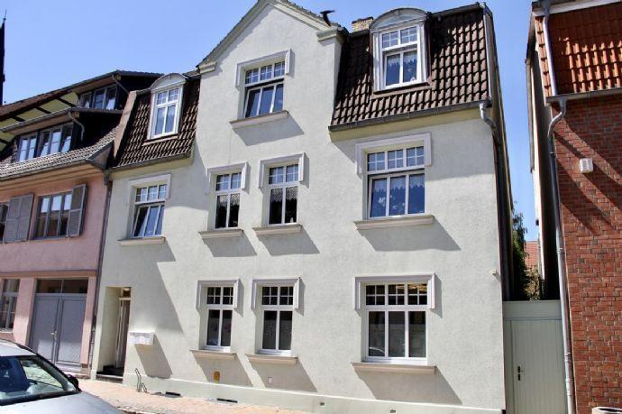 HORN IMMOBILIEN ++ Wohn- und Geschäftshaus in Friedland ruhige und zentrale Lage tolles Grundstück Kreisfreie Stadt Darmstadt