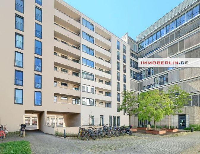 IMMOBERLIN.DE - Toplage Mitte! 2017 erneuerte Design-Wohnung mit großer Südloggia Berlin