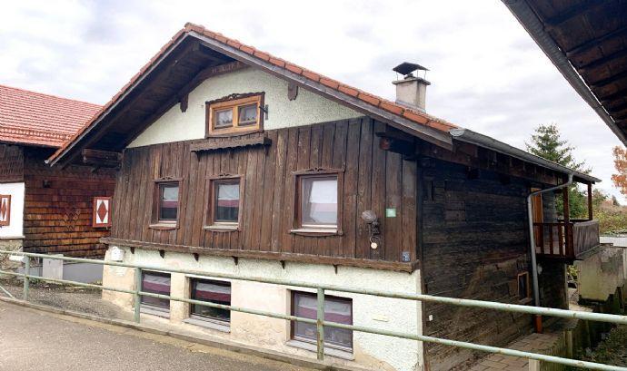 Schönes, innen neu renoviertes Einfamilienhaus in bevorzugter Lage Nähe Rotthalmünster Bergen auf Rügen