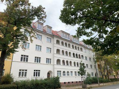 1 Zi-Wohnung, Loggia, PKW-Stellplatz - Treptow / Johannisthal Berlin