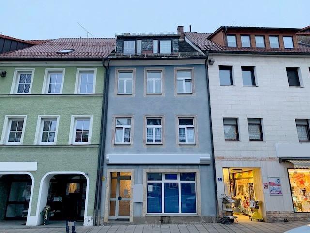 Stadthaus mit 5 Wohnungen und einer Büroeinheit im Herzen von Auerbach Bergen auf Rügen