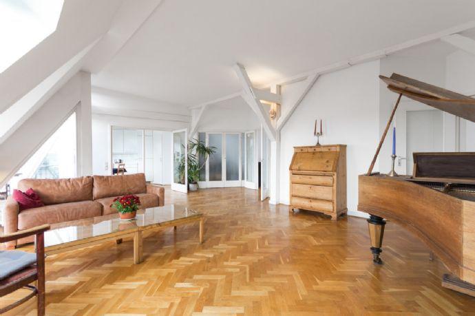 Luxuriöses Neubau-Penthouse mit Sauna, Süd-Loggia und Klimatisierung Berlin