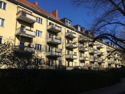 Kapitalanlage: Vermietete 2-Zimmer-Wohnung nahe Bötzow-Kiez Prenzlauer Berg