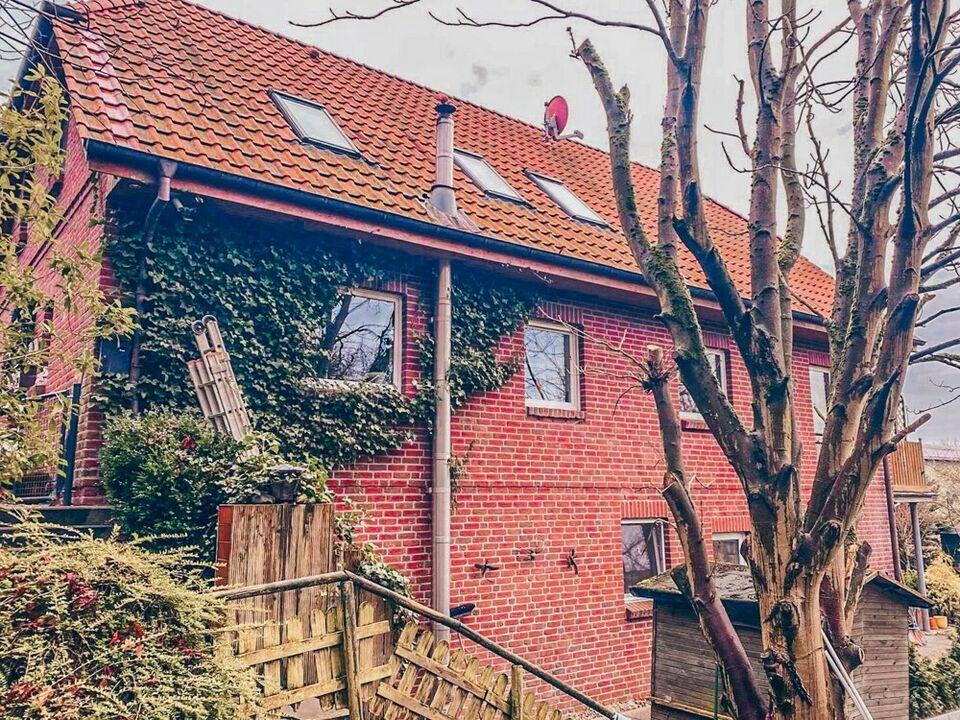 Am Ufer der Elbe ein einzigartiges 3 Familienhaus! MIT Gewerbemöglichkeit!! Drage