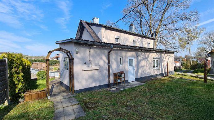 Renoviertes Einfamilienhaus mit sonnigem Baugrundstück - Michelau OT Bergen auf Rügen