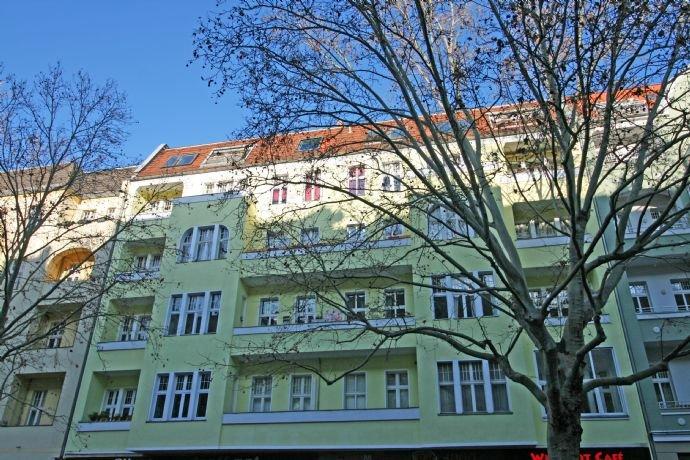 Vermietete Altbau-Wohnung zur Kapitalanlage oder zur späteren Selbstnutzung Charlottenburg
