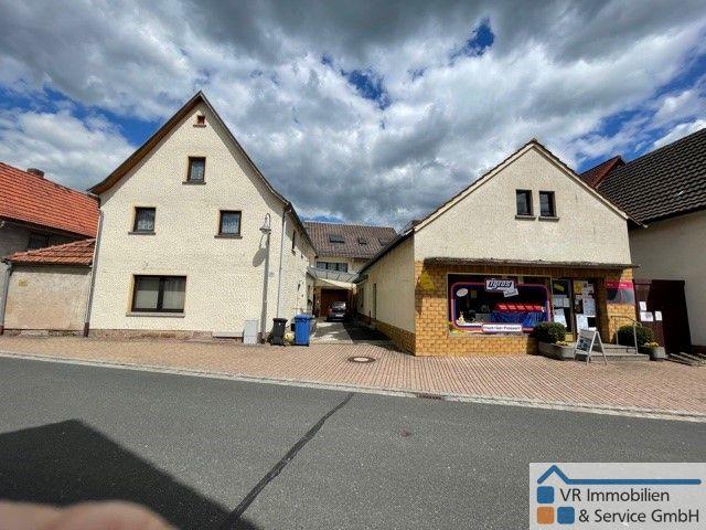 Einmal renovieren, einmal einziehen, einmal vermieten! Drei Immobilien mit viel Potential in Schönau a.d. Brend Schönau-Berzdorf auf dem Eigen