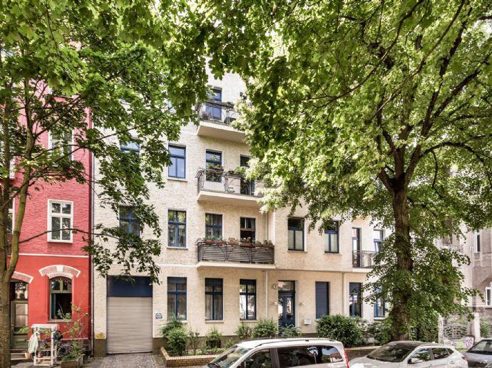 Lukrative Investition in Berlin-Oberschöneweide: vermietete Altbauwohnung mit zwei Balkonen Berlin