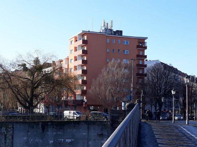 Schnuckelige 1-Zimmerwohnung mit Spreeblick - Mietereigenbedarfskündigungsschutz nur 9 Monate Berlin