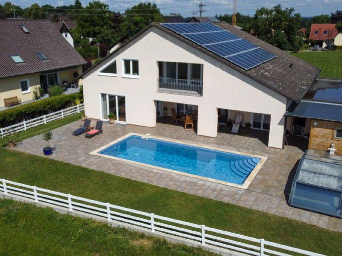 Freistehendes, großräumiges Einfamilienhaus mit Potential zu 2-FH in Mertingen OT Bergen auf Rügen
