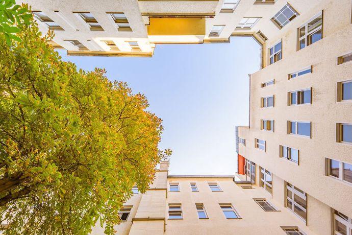 Großzügige Wohnung mit Dachterrasse im Brüsseler Kiez - provisionsfrei Auf der Brück