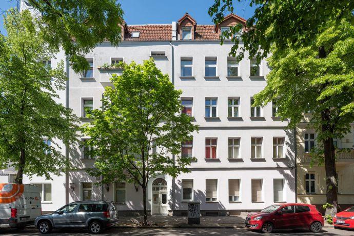 Ideal für Kapitalanleger oder Selbstnutzer: Frisch saniertes 2-Zimmer-Apartment in zentraler Lage Berlin