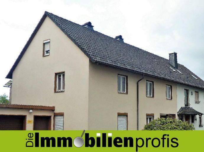 1016 - Renovierungsbedürftige Doppelhaushälfte mit Garten in Bad Steben Bad Steben