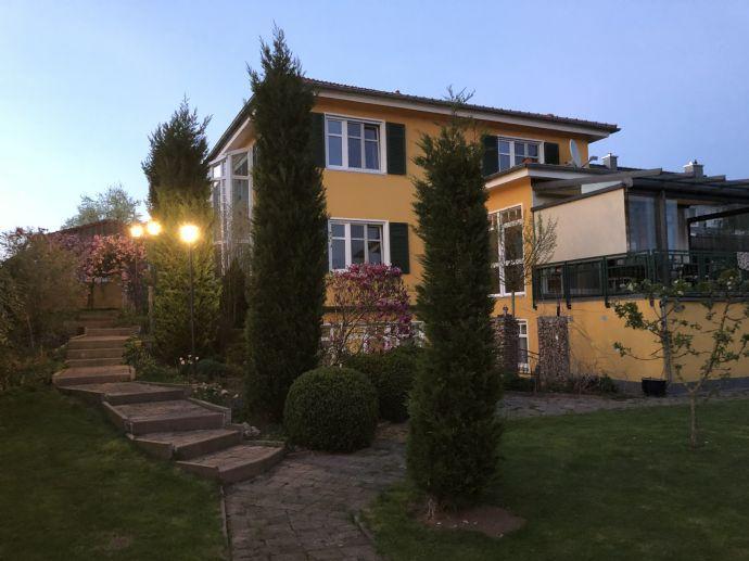 Landhaus mit Charme im Toskana Stil- provisionsfrei von privat mit romantischem Garten und zusätzlicher Einliegerwohnung Bergen auf Rügen
