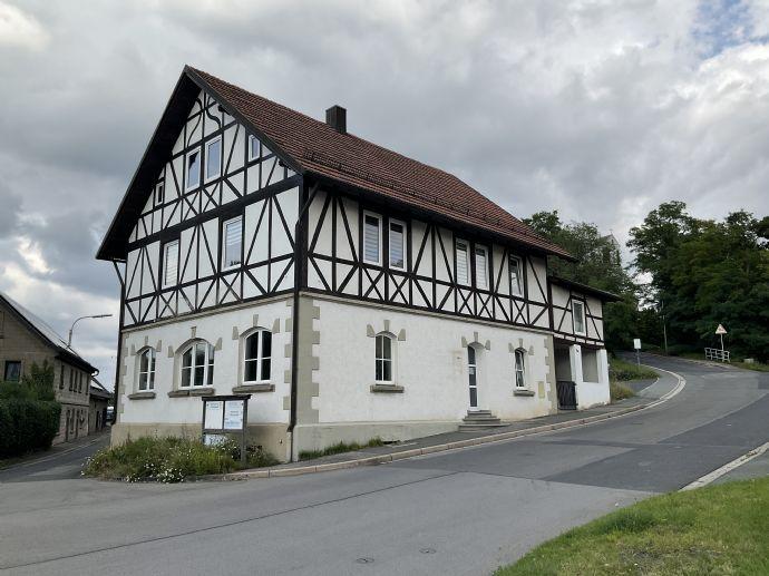 Freistehendes Wohn- und Geschäftshaus sucht Fachwerkliebhaber Bergen auf Rügen