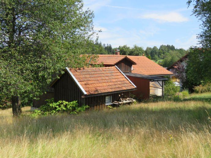 Landhaus -ehem. Anwesen- in absolut ruhiger und sonniger Ortsrandlage mit Weitblick zum Lusen Nähe Spiegelau Bergen auf Rügen