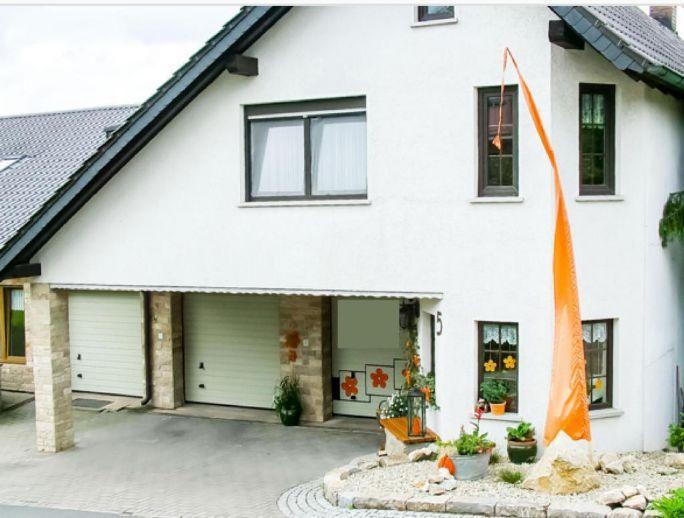 Gästehaus mit 5 Appartements + Mehrfamilienhaus mit 3 Wohneinheiten / Erlau (Walsdorf) Bergen auf Rügen