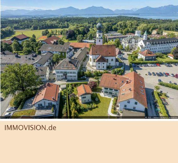 Ising: Historisches Gutsanwesen mit MFH, EFH + Baugrund Bergen auf Rügen