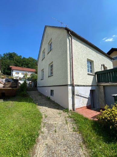 Grundstück mit sanierungsbedürftigem Haus in begehrter Wohnlage von Regenstauf! Bergen auf Rügen