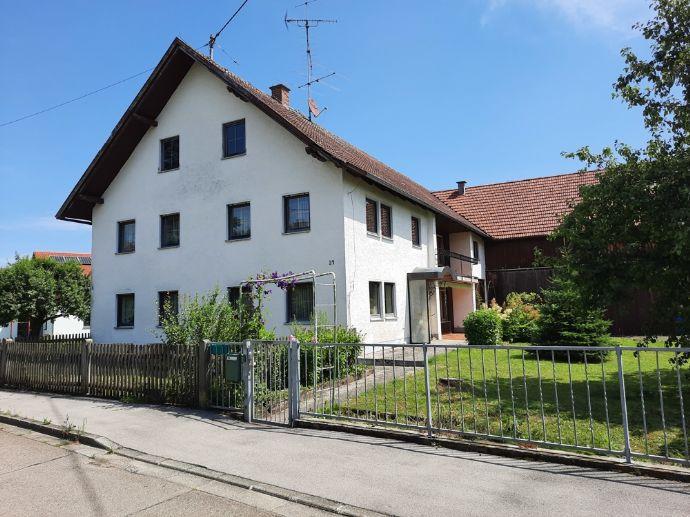 # Ehemaliges Bauernhaus - Wohnen in idyllischer Ortsrandlage in Haupeltshofen # Bergen auf Rügen