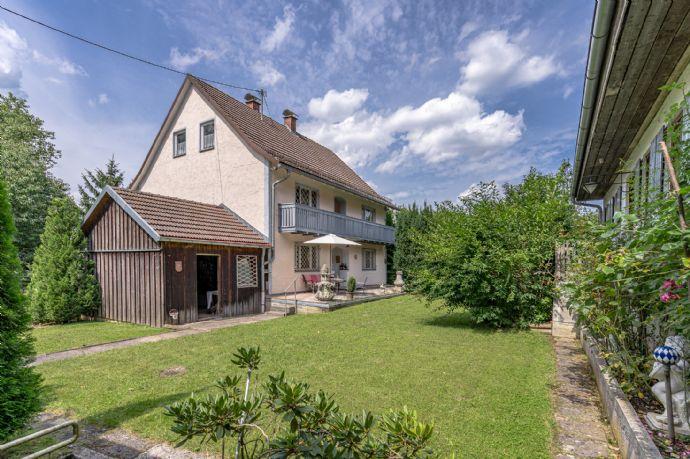 ALLEINLAGE: Idyllisches Bauerhaus mit Nebengebäuden und 8549 m² arrondierten Grund! Bergen auf Rügen