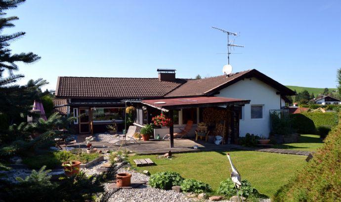 Saulgrub: Sonniges Einfamilienhaus in ruhiger Ortsrandlage Bergen auf Rügen