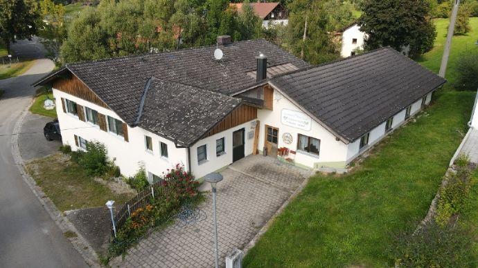 Enorm viel Platz! - Wohnhaus mit ehemaliger Gastronomie Bergen auf Rügen