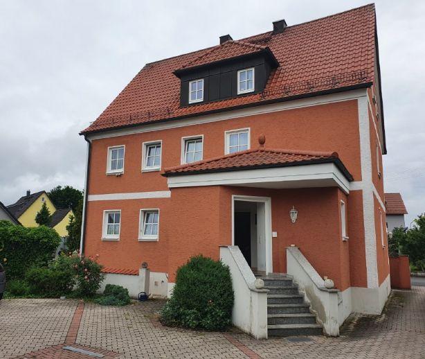 Mehrgenerationenhaus in ruhiger Wohnlage in Rothenstadt Neunkirchen bei Weiden