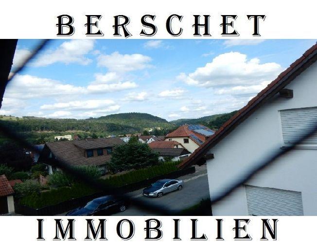 Kapitalanlage oder Selbstnutzung, 3-Familienhaus mit Doppelgarage in ruhiger Wohnlage Bad Berneck